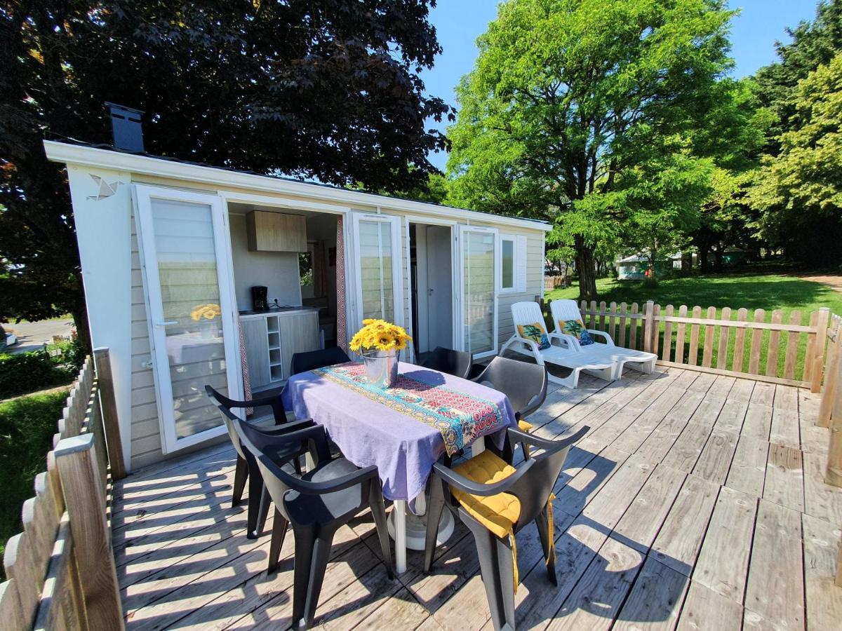 Camping Les Tournesols Sille-le-Guillaume Bagian luar foto