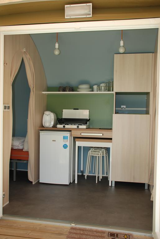 Camping Les Tournesols Sille-le-Guillaume Bagian luar foto