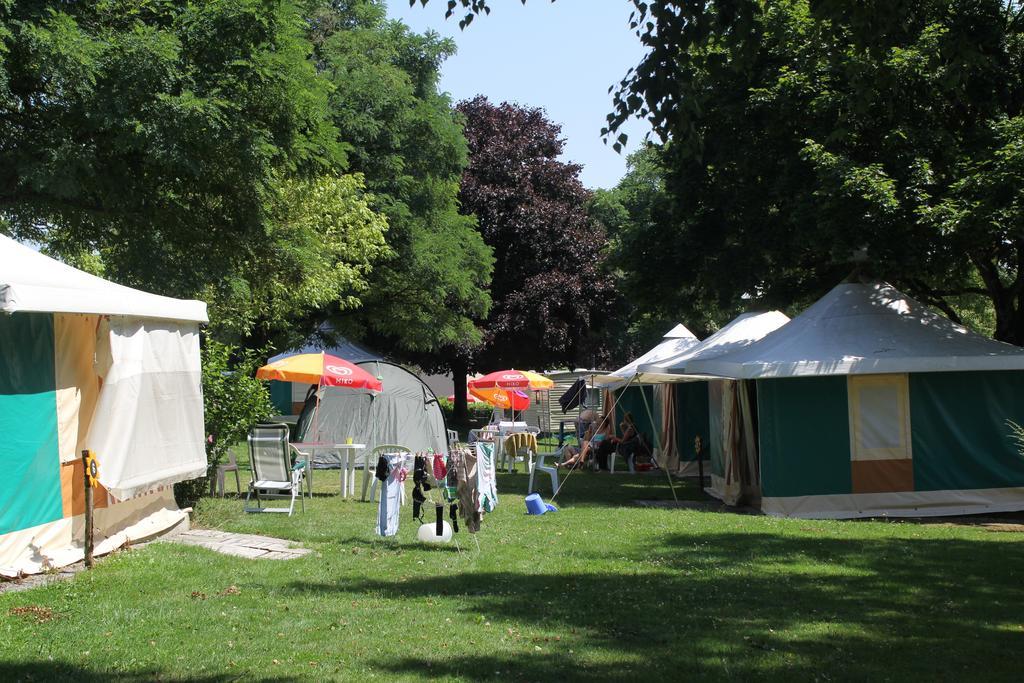 Camping Les Tournesols Sille-le-Guillaume Bagian luar foto