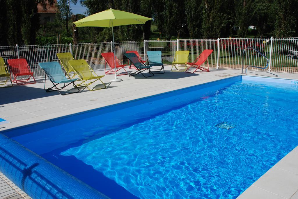 Camping Les Tournesols Sille-le-Guillaume Bagian luar foto
