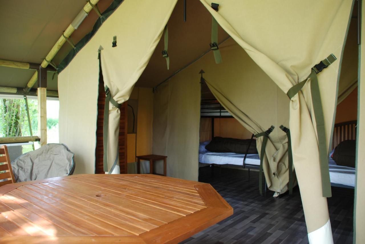 Camping Les Tournesols Sille-le-Guillaume Bagian luar foto