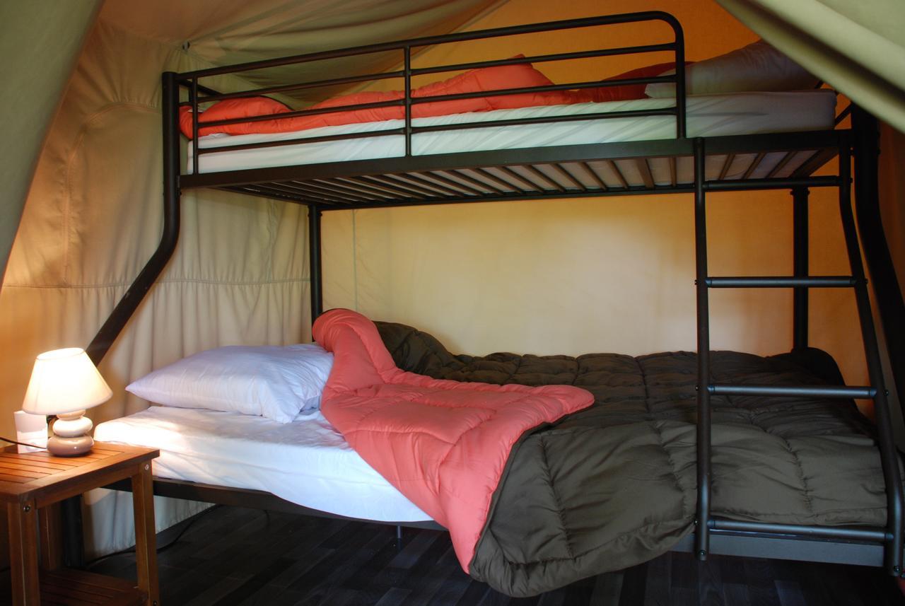 Camping Les Tournesols Sille-le-Guillaume Bagian luar foto