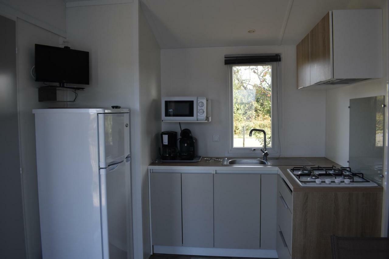 Camping Les Tournesols Sille-le-Guillaume Bagian luar foto