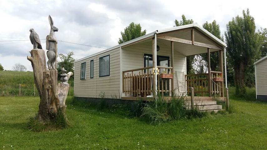 Camping Les Tournesols Sille-le-Guillaume Bagian luar foto