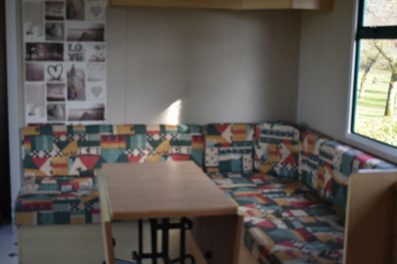 Camping Les Tournesols Sille-le-Guillaume Bagian luar foto